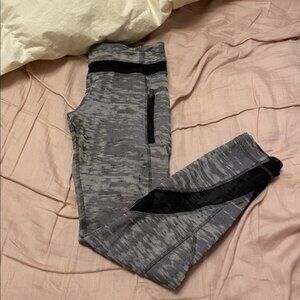 Lululemon RARE camo inspire tights II